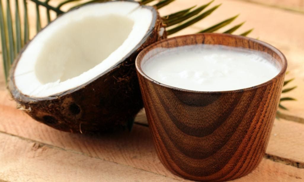 Homemade Coconut Milk 