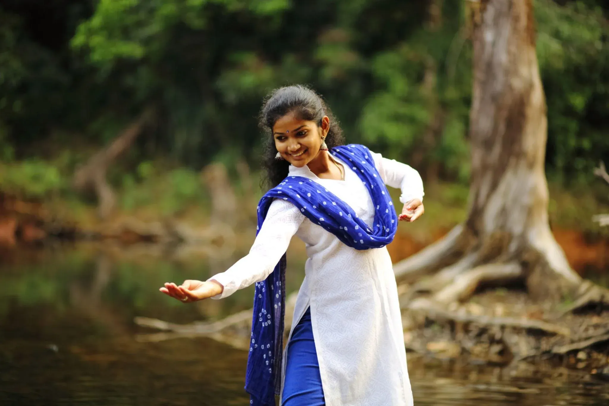 8 Reasons To Learn Kathak Dance